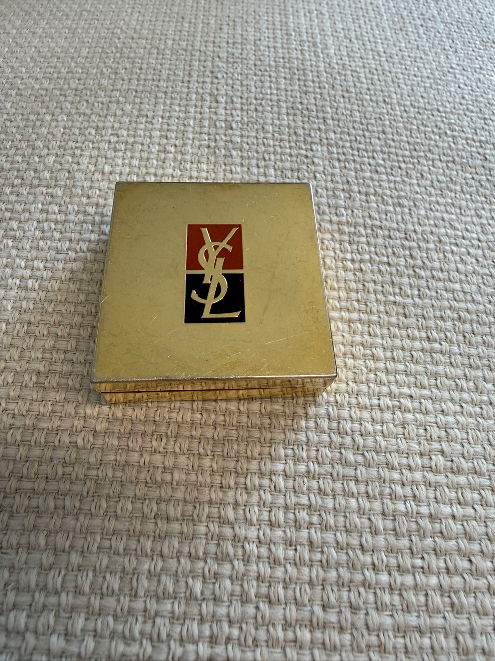 Yves Saint Laurent Gold Compact Eye Shadow Ombré Solo
